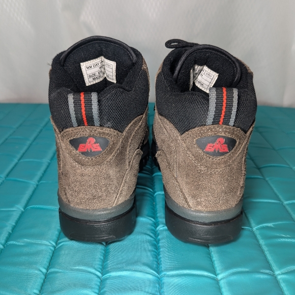 EMS Eastern Mountain Sports Women's Day Hiker Trail Boots, Tan/Black, Size 8 - Picture 4 of 9